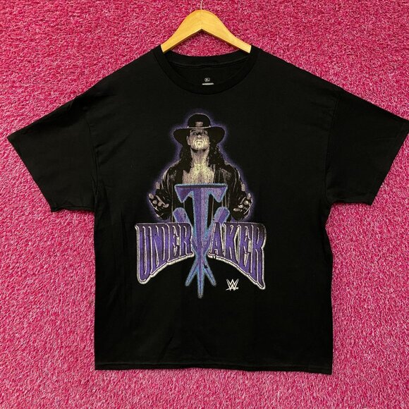 WWE Legends The Undertaker Graphic T-Shirt XL - Picture 1 of 4